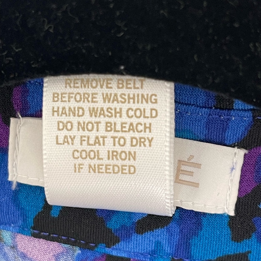 Cache Blue / Purple/Black
Printed Shirt Dress - Picture 11 of 11